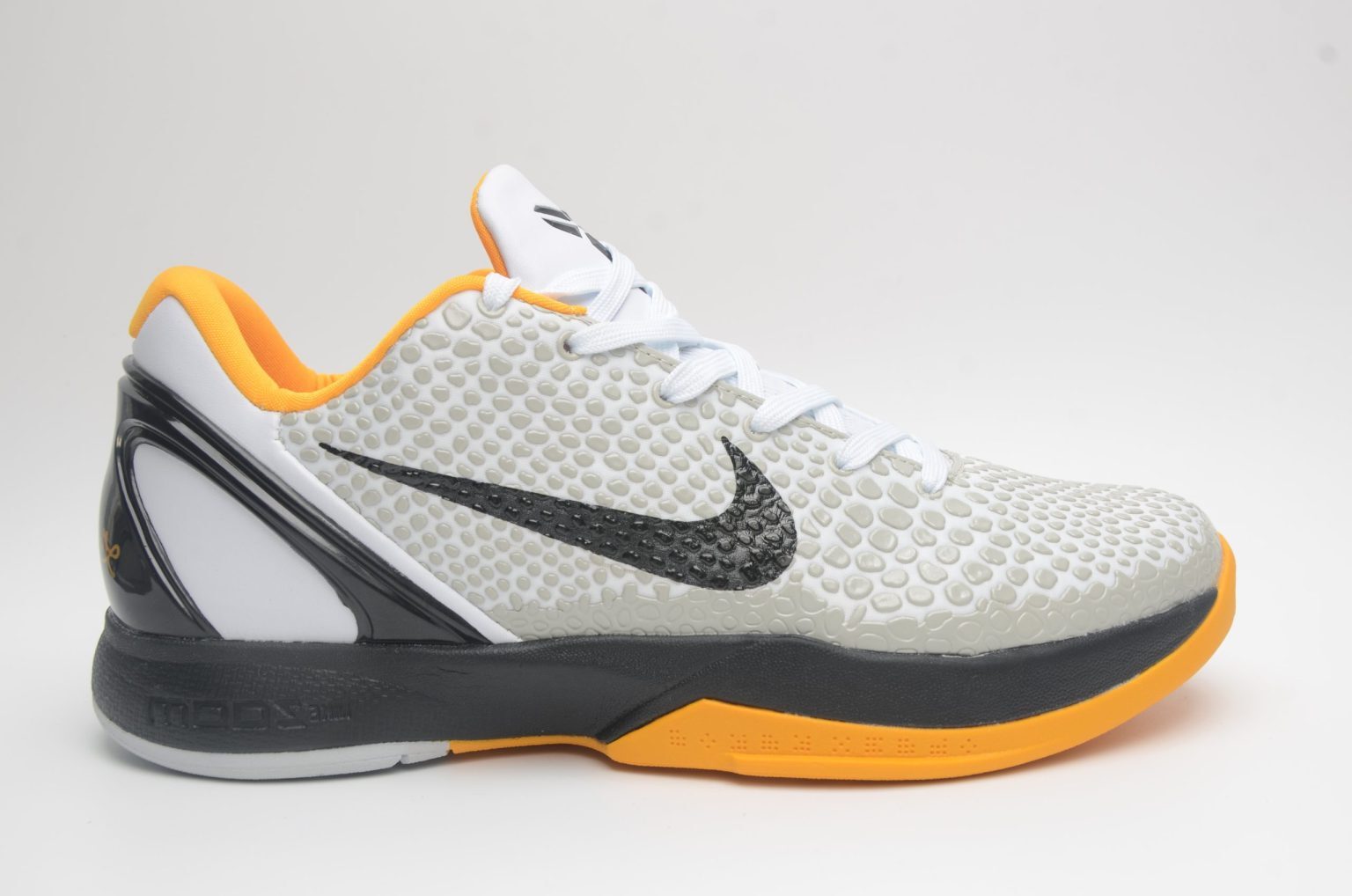 Nike Kobe Bryant 6 Basketball